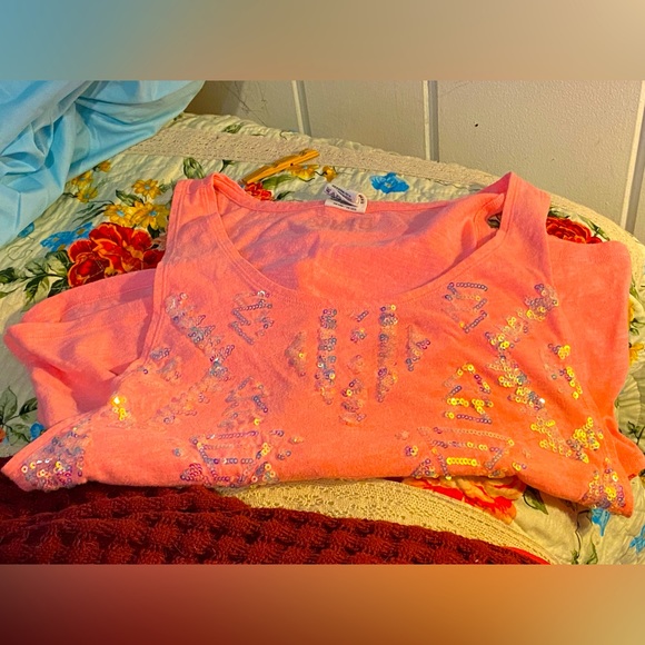 SALE 3/$12 NWOT PINK tank top,hot pink stretch cotton blend,ABS sequins, S - Picture 10 of 11